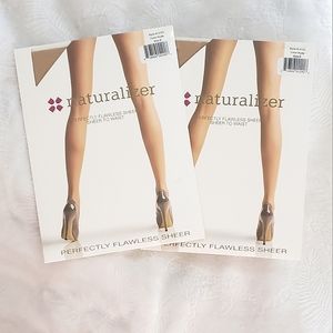 Hooters Two Pack Sheer Pantyhose Size B Uniform